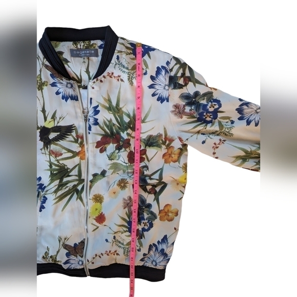 Bagatelle Floral Cream Satin Bomber Jacket Zip Front Lightweight Size M - Picture 14 of 14